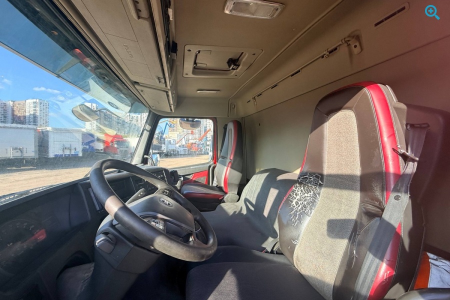  VOLVO FM-TRUCK 