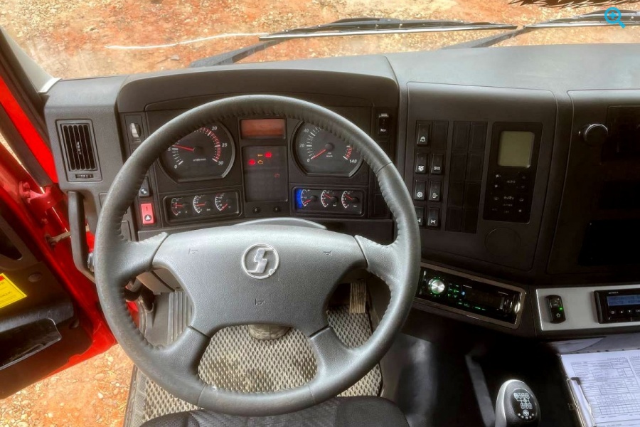Самосвал SHACMAN 6х4 SX3258DR384 (F3000)
