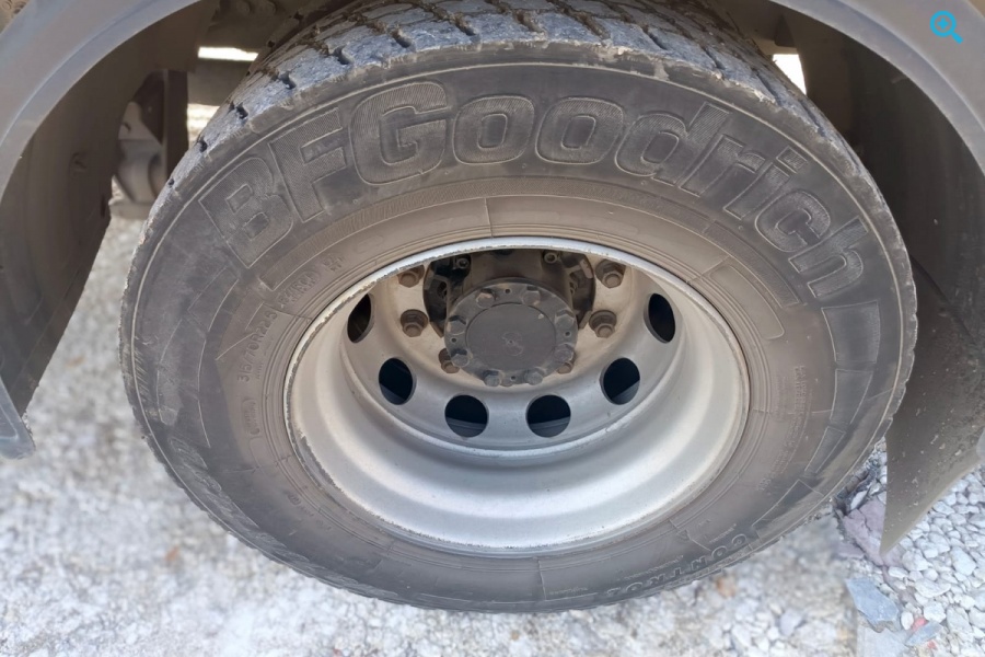 KAMAЗ 5325-0001075-5H / AФ-47415Р / Т 1831 рефрижератор.