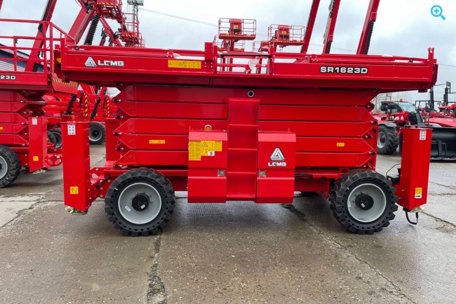 Ножничный подъемник LGMG SR1623D