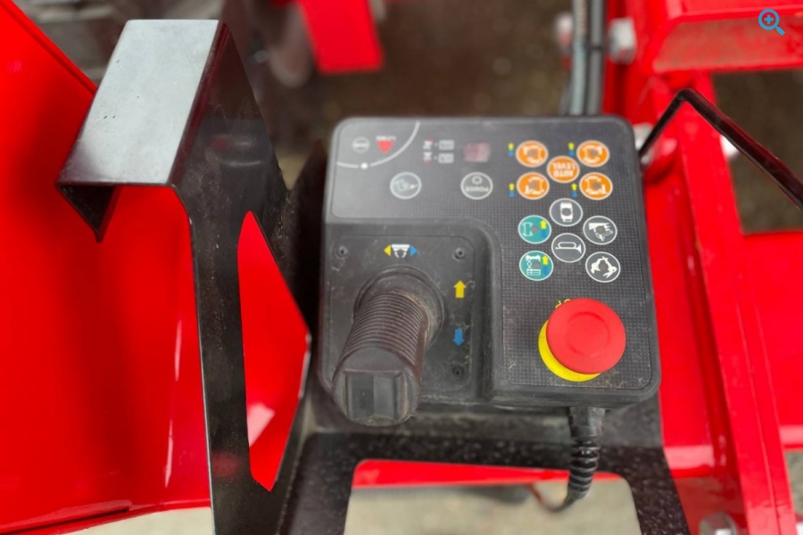 Ножничный подъемник LGMG SR1623D