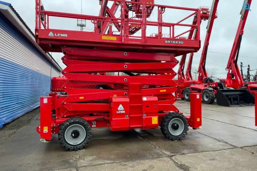 Ножничный подъемник LGMG SR1623D
