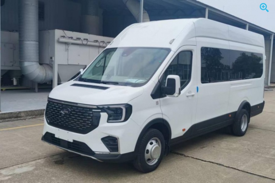FORD TRANSIT L4H3 