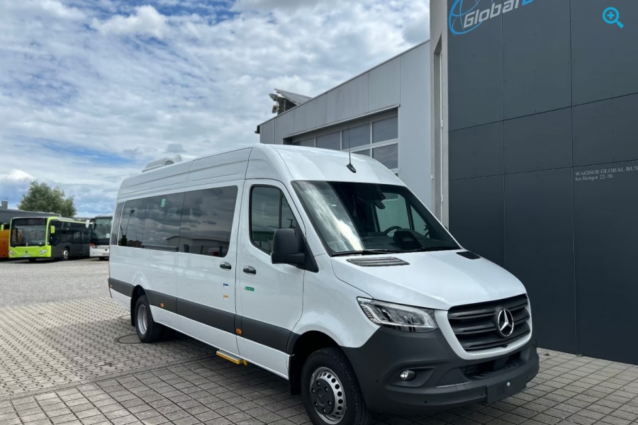 Mercedes-Benz Sprinter 517