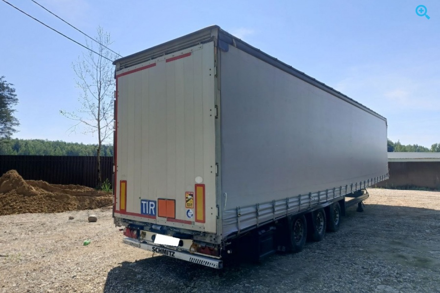 SCHMITZ CARGOBULL 9084