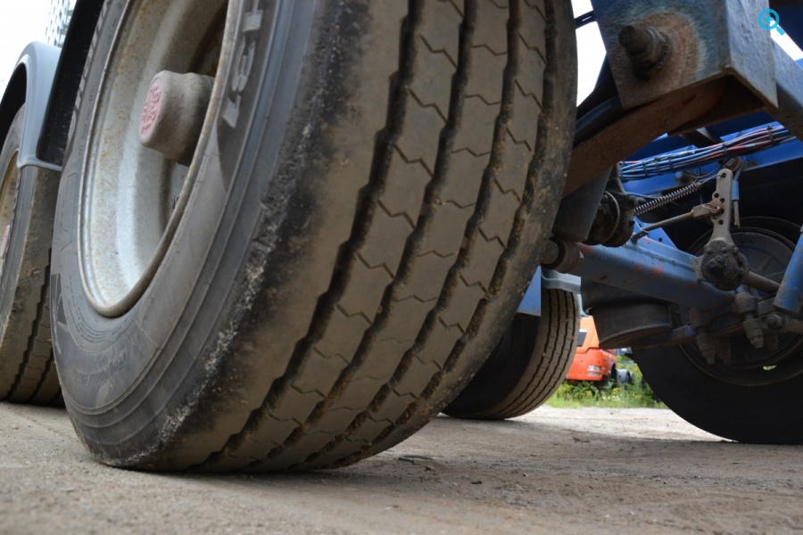 Полуприцеп контейнеровоз RENDERS 