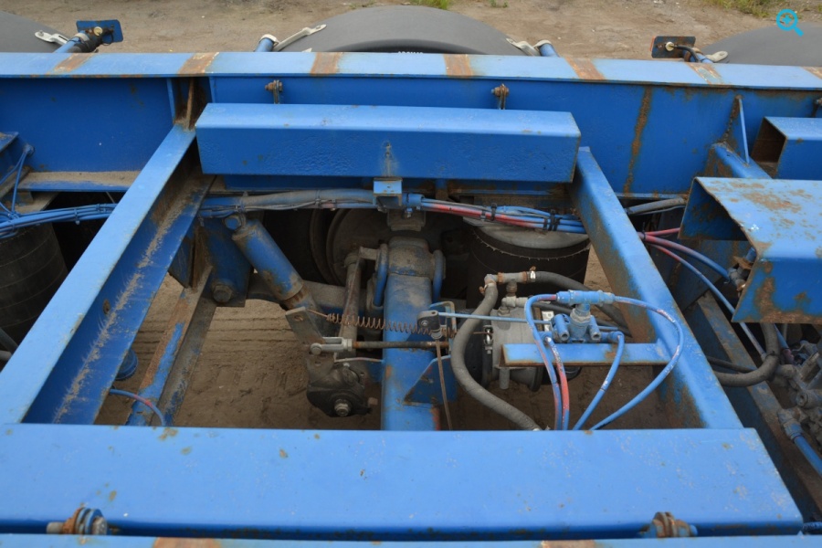 Полуприцеп контейнеровоз RENDERS 