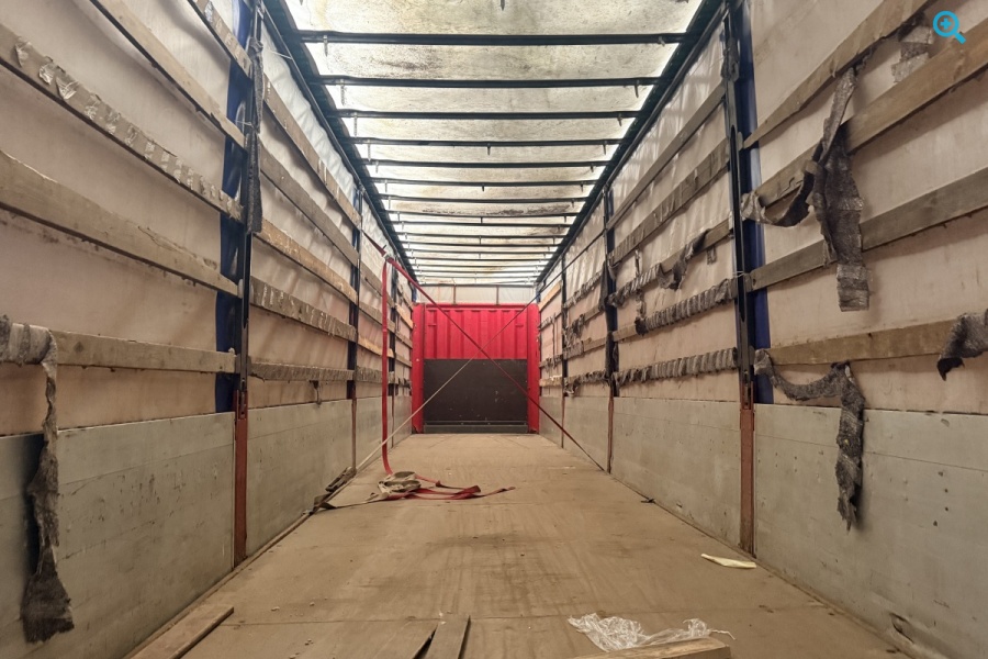 борт-тентованный KRONE SD.