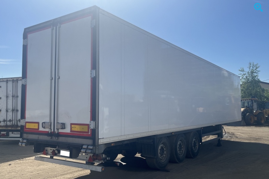 Полуприцеп рефрижератор 937702 (SCHMITZ).