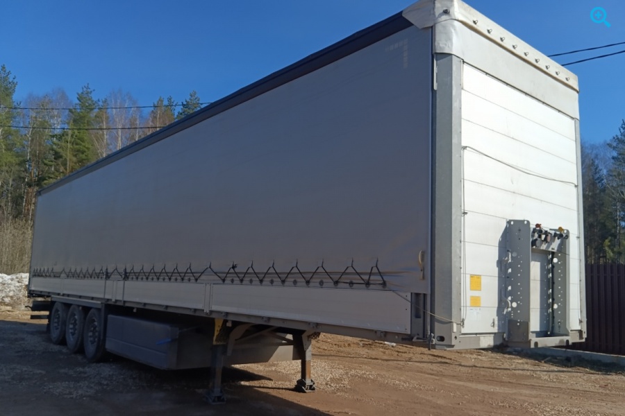 SCHMITZ  CARGOBULL 9084