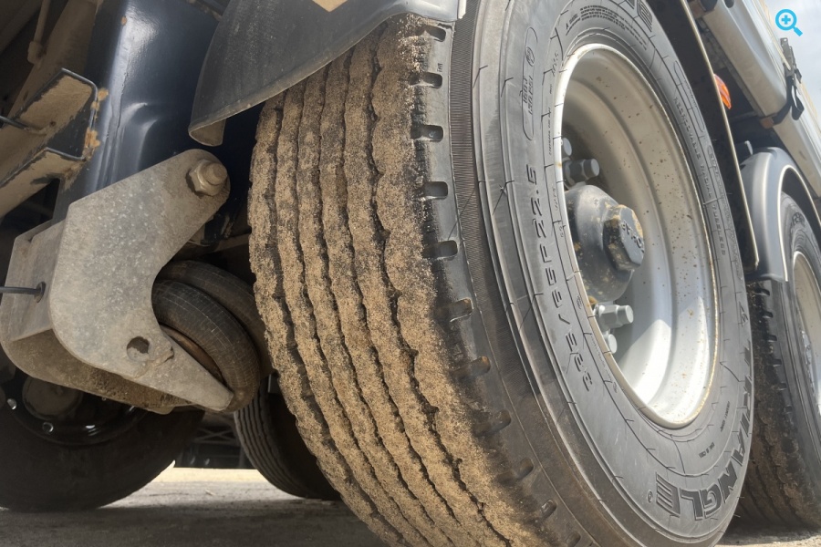 Шторный полуприцеп ТОНАР