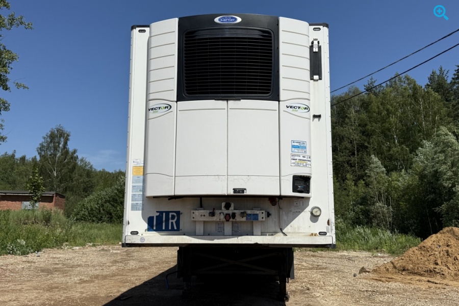 Schmitz Cargobull SKO24