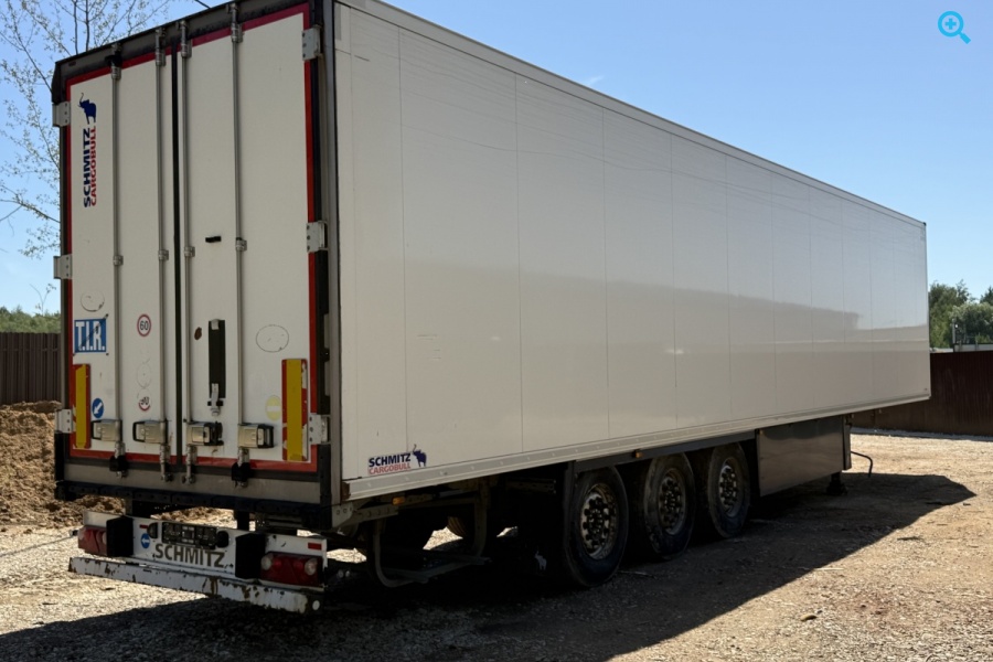 Schmitz Cargobull SKO24