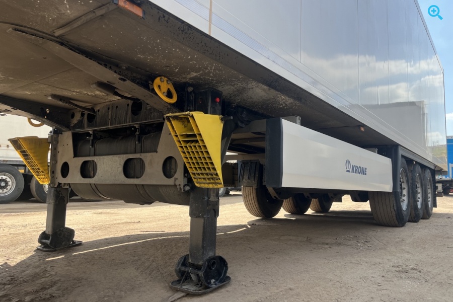 Полуприцеп рефрижератор KRONE SD. Год выпуска 2022