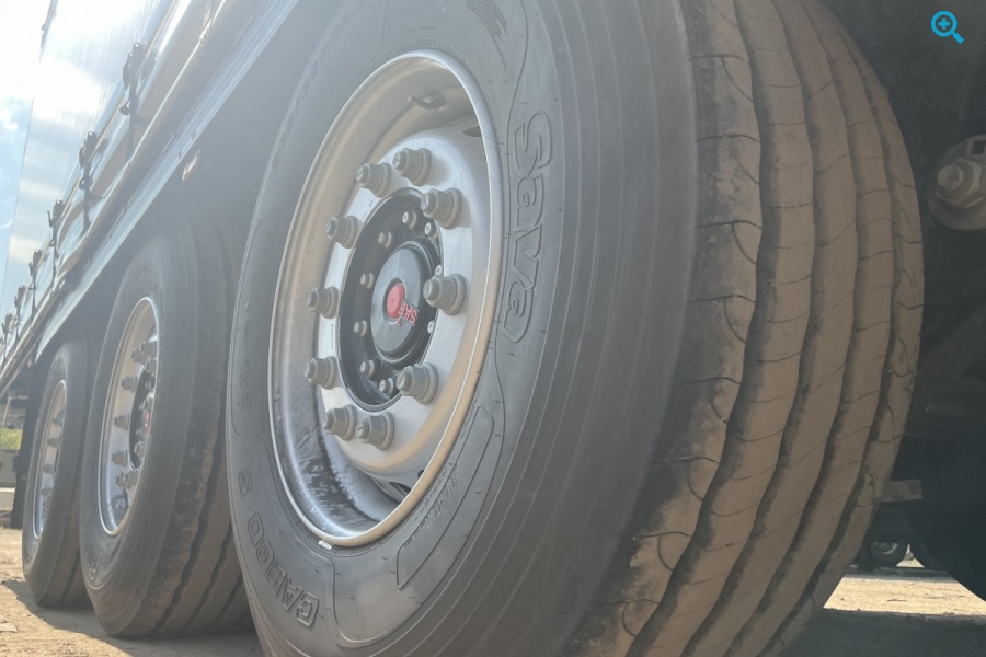 Пoлупpицеп KRONE SD шторный 2024 г.в. Новый