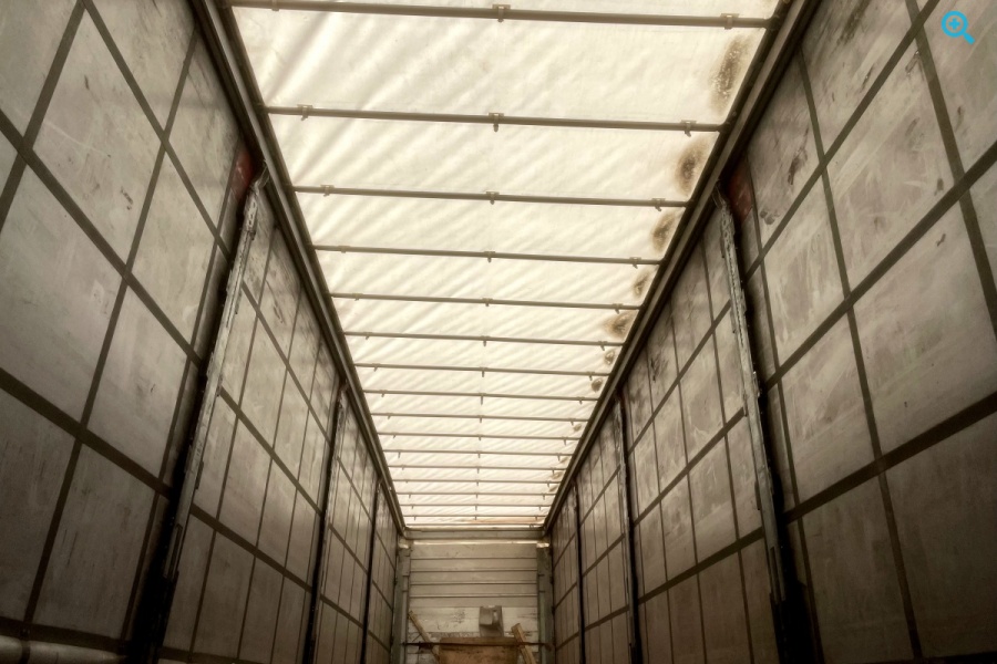 SCHMITZ CARGOBULL 9084