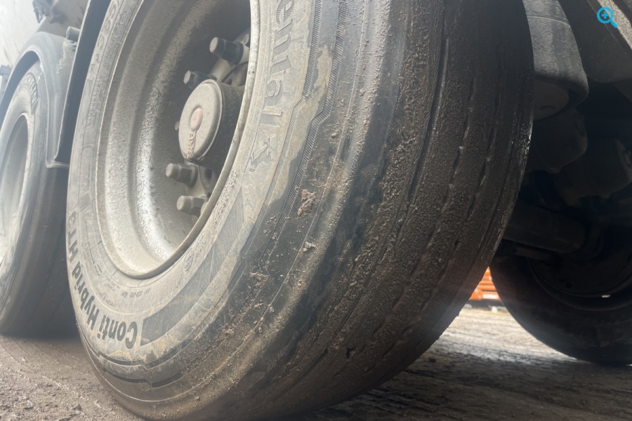 Самосвальный полуприцеп Bodex K1S 3WS2