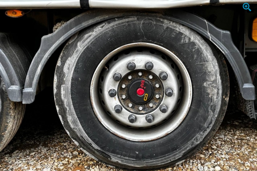 Шторный  MAMMUT WORLD