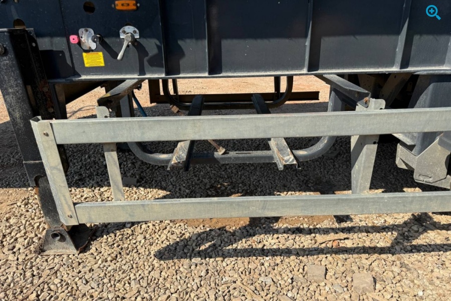 Самосвальный Тонар SH3-33