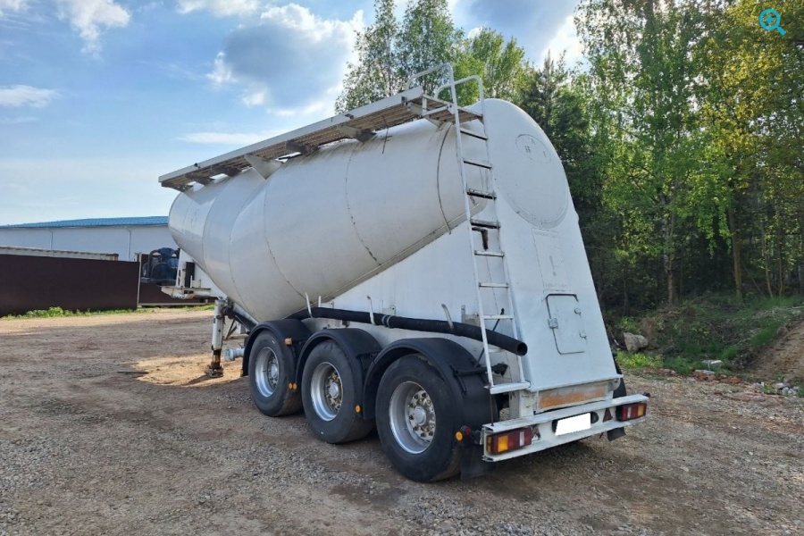 Цементовоз Hermanns SALV30T