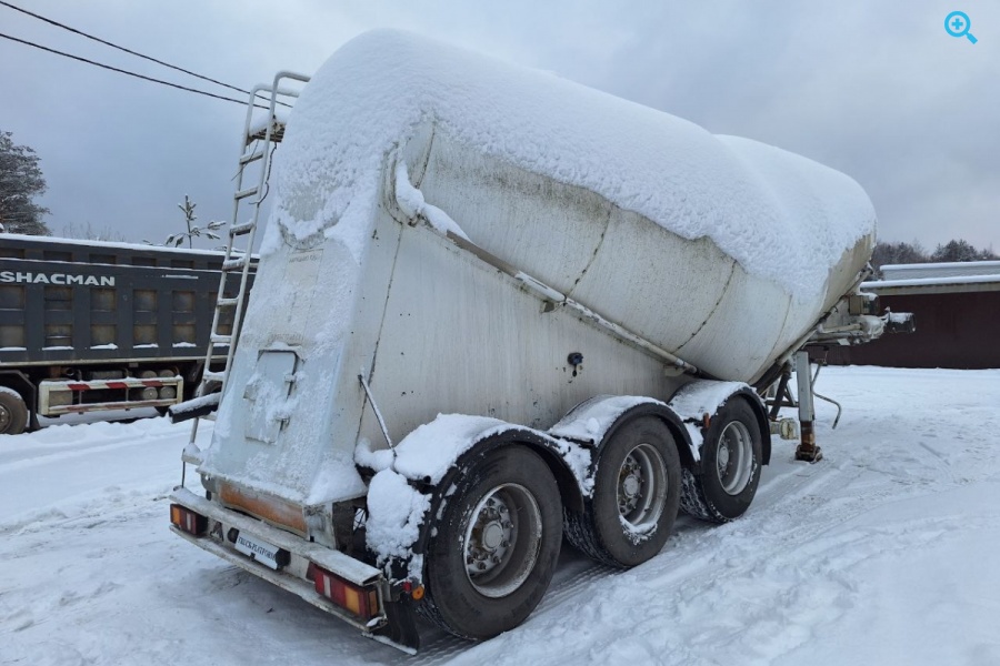 Цементовоз Hermanns SALV30T