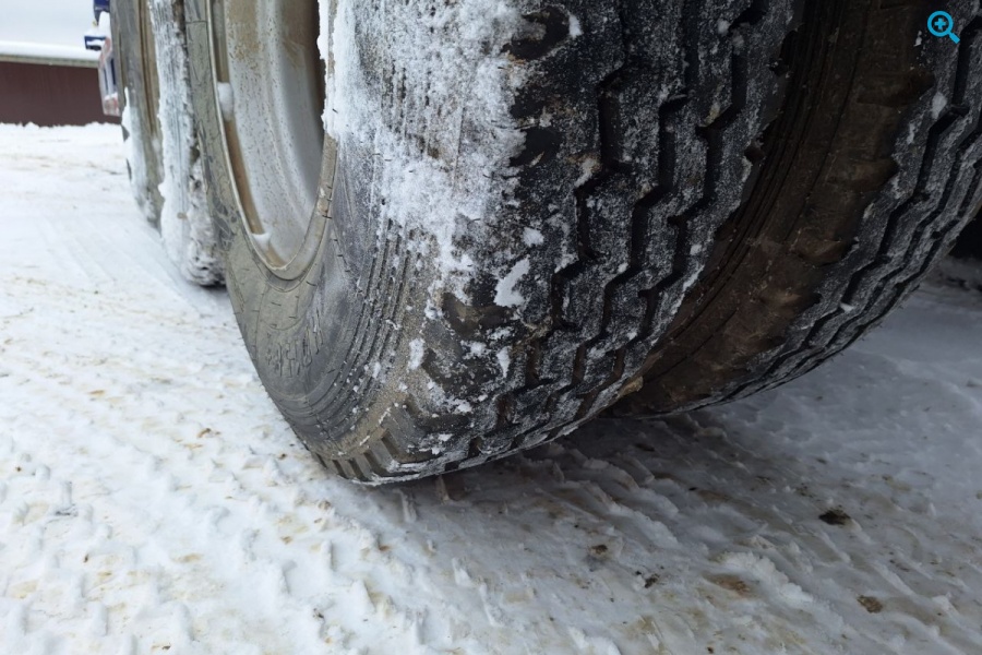 Контейнеровоз TITAN (SKELETON SEMI)