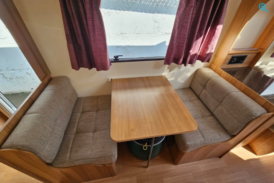 Каpaвaн Ваiley мoдeль Pursuit Рlus 540/5 