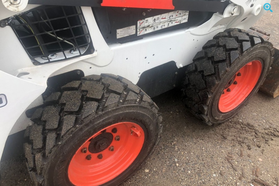 Мини-погрузчик Bobcat S530
