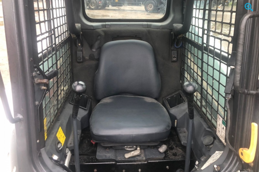 Мини-погрузчик Bobcat S530