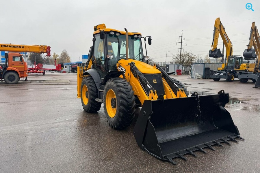 JCB 4СХ ECO на джойстике