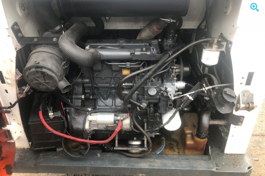 Мини-погрузчик Bobcat S530