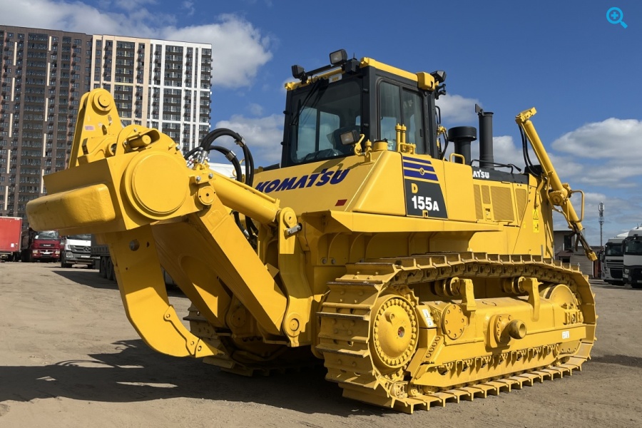 Гусеничный бульдозер KOMATSU D155A-6