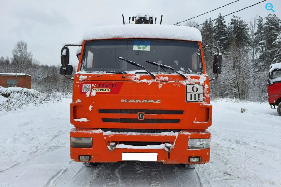 Ломoвоз КАMAЗ 65115 (62D235)