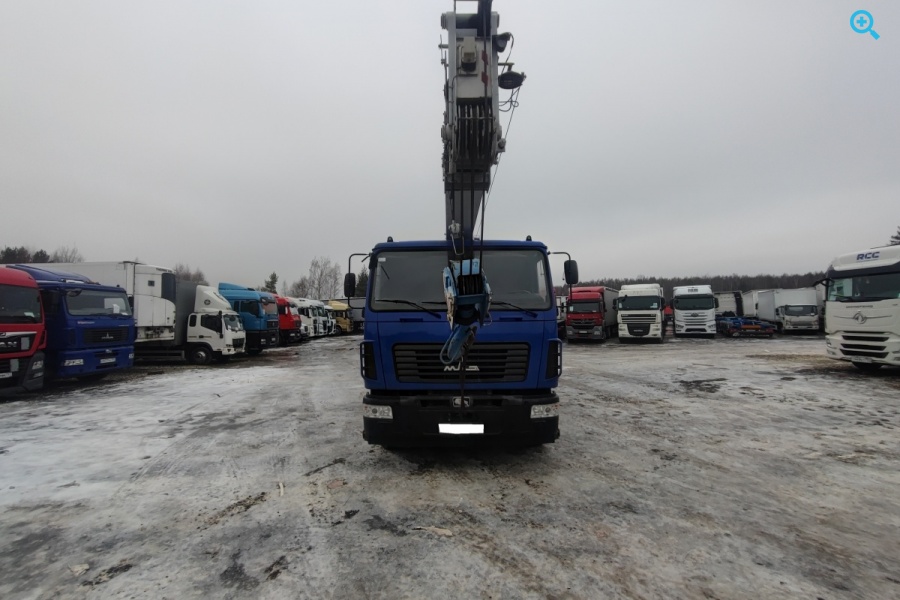 Специальный автокран на базе МАЗ. Установка КС 3579 С-02 15 тонн 
