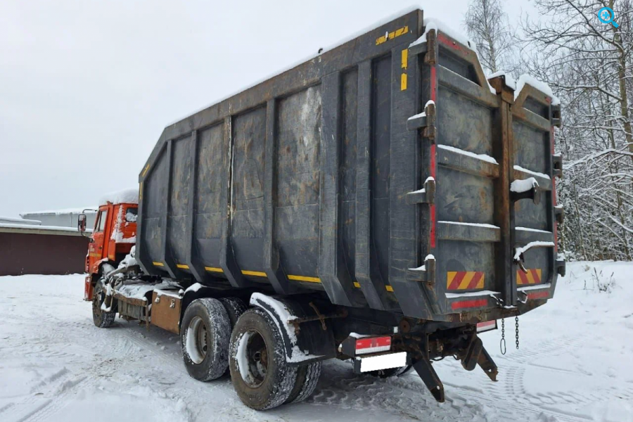 Ломoвоз КАMAЗ 65115 (62D235)