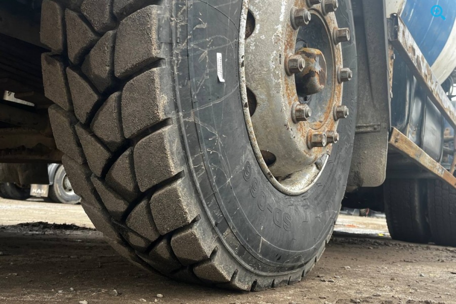 Автобетоносмеситель 58149z