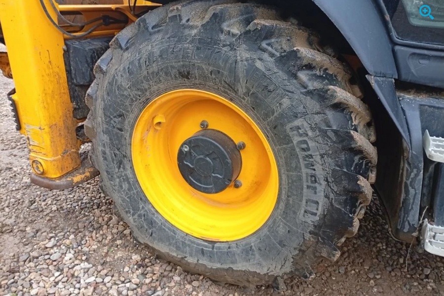 Экскаватор-погрузчик JCB 3CX Site Master