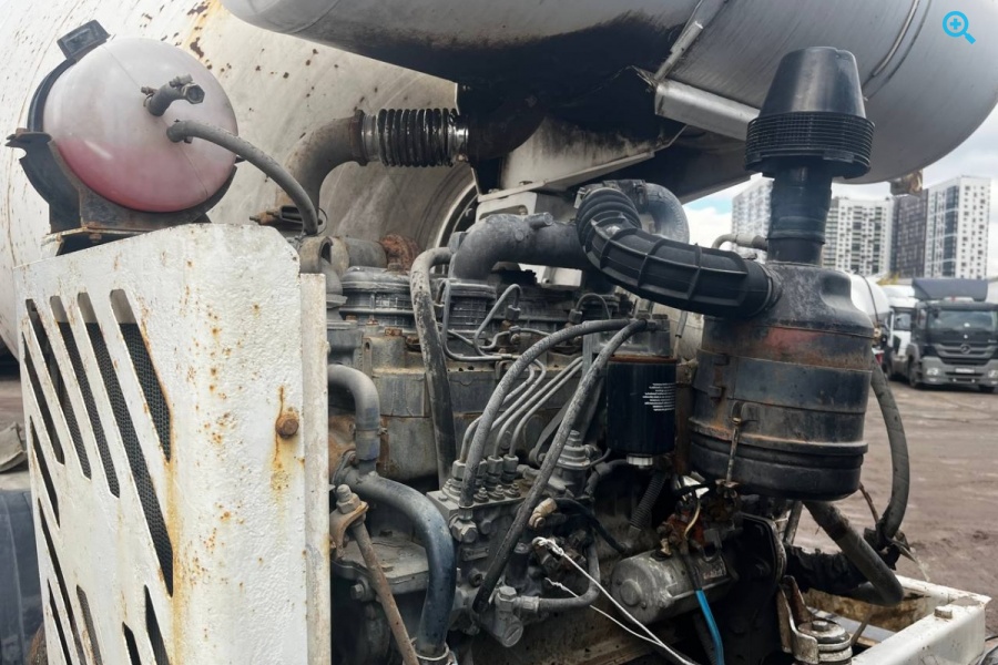 Автобетоносмеситель 58149z