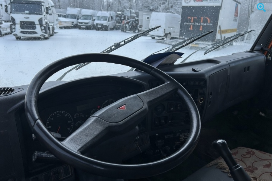 Автобетоносместитель Камаз 43118-46 вездеход
