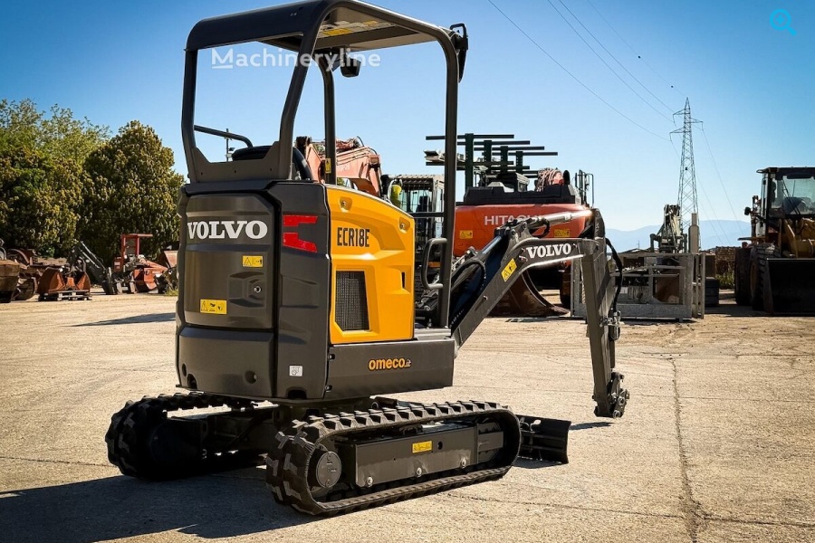 Мини-экскаватор Volvo ECR18E