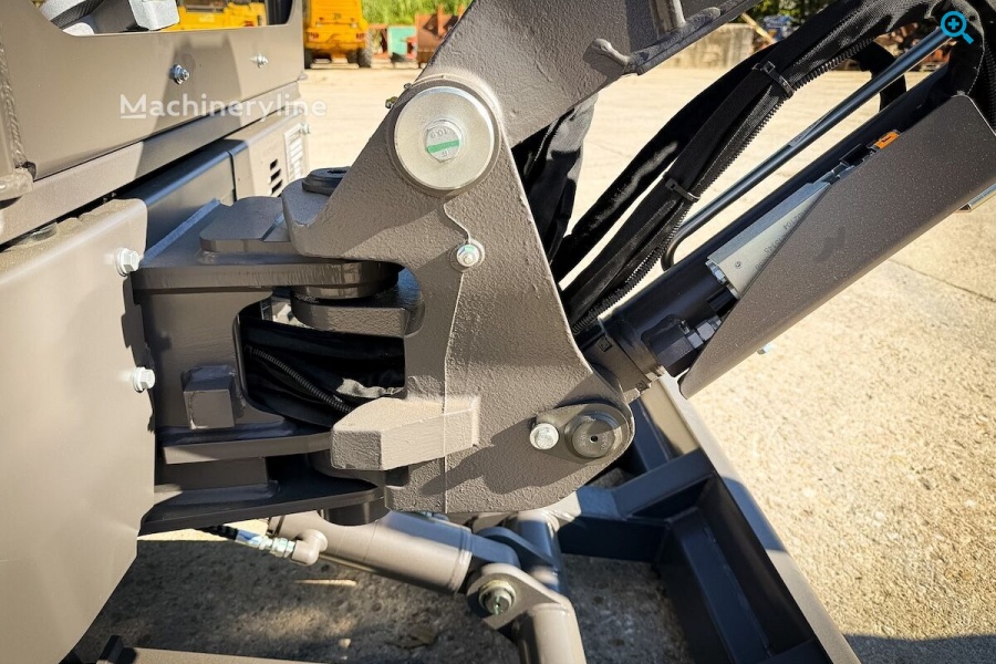 Мини-экскаватор Volvo ECR25D