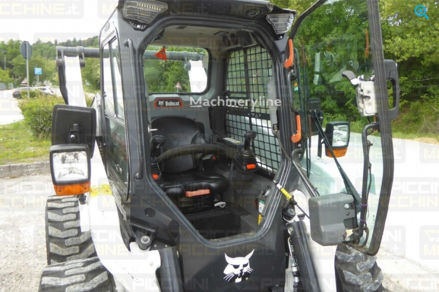 Мини-погрузчик Bobcat S76