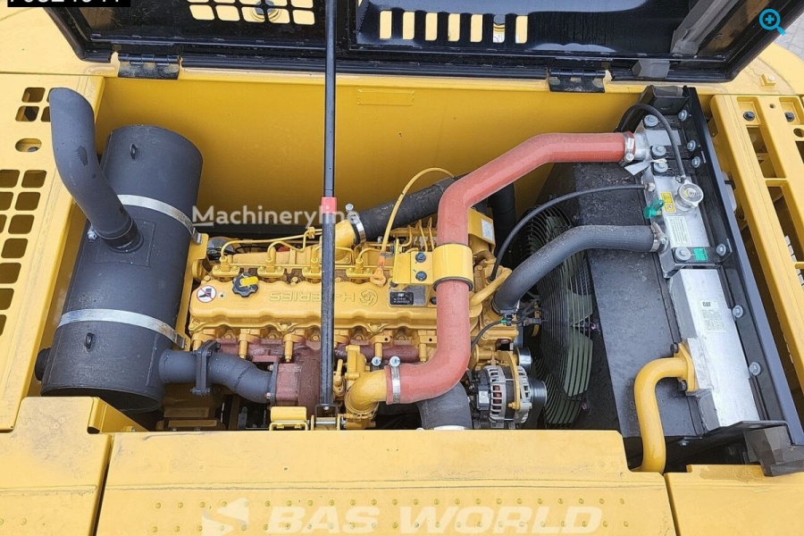 Гусеничный экскаватор Caterpillar 320 D3 GC