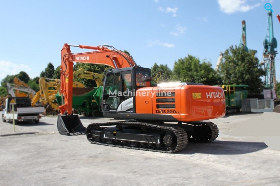 Гусеничный экскаватор Hitachi ZX 220LC-Gi