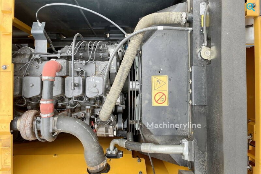 Гусеничный экскаватор Hyundai R245LR