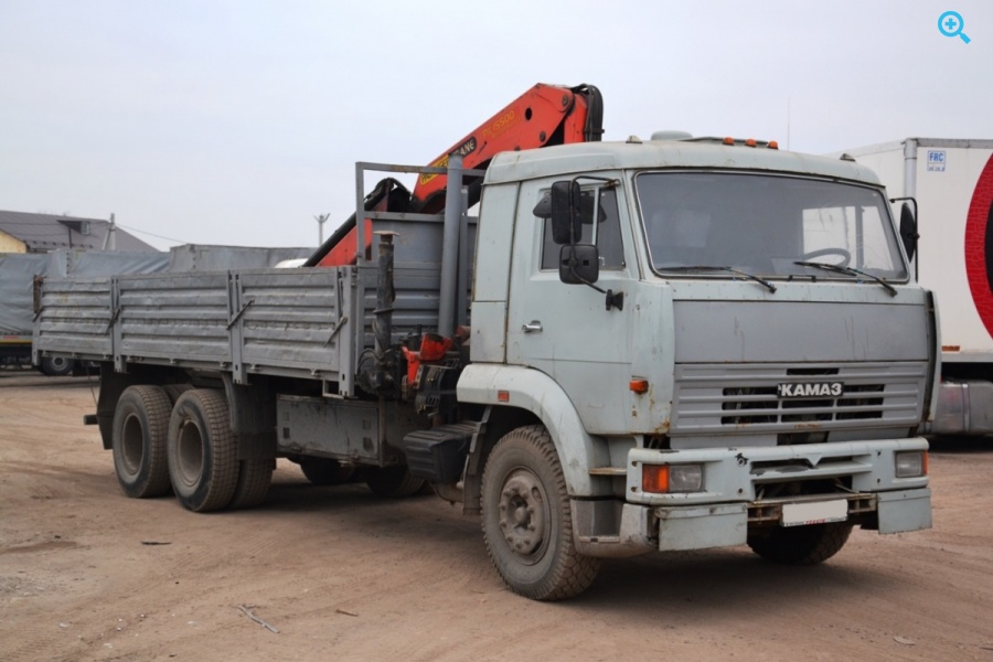 Бортовой грузовик КАМАЗ с КМУ Palfinger PK 15500 Performance на базе КамаЗ 65117
