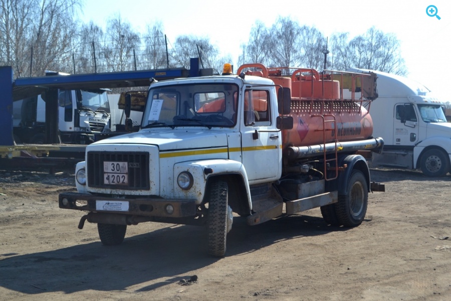 Автотопливозаправщик АТЗ-4,9 на шасси ГАЗ-3309