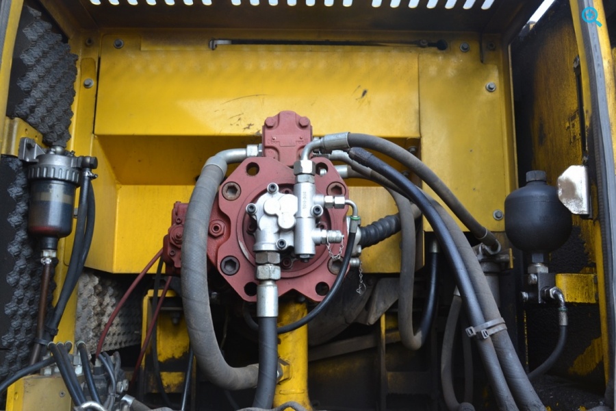 Экскаватор гидравлический на колесном ходу HIDROMEK HMK 200W