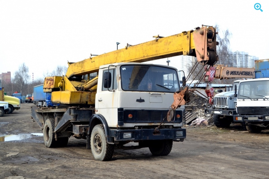 Автокран КС-3577-3 «Ивановец» на шасси МАЗ-55337