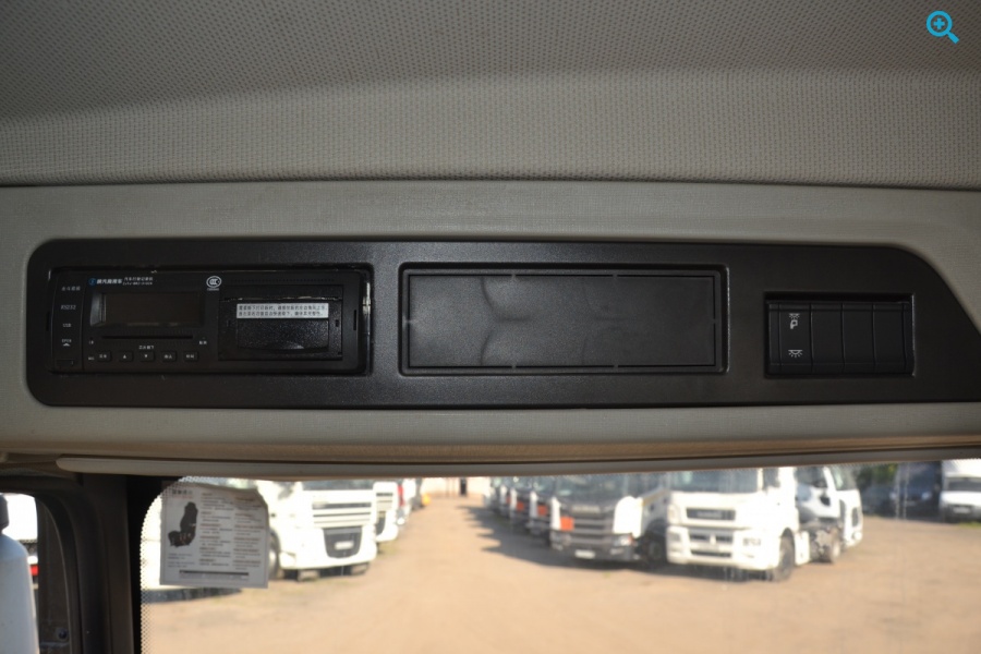 Автобетоносмеситель SHACMAN SX5310GJBMP5306